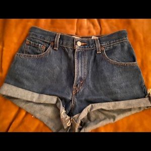 Levi shorts